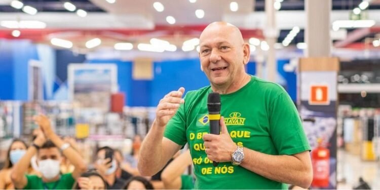 Luciano Hang transforma aniversário de 40 anos da Havan em prêmio de R$ 25 milhões para quem trabalha na rede