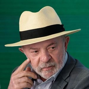 Lula atinge menor intenção de voto no Bolsa Família e deixa vácuo