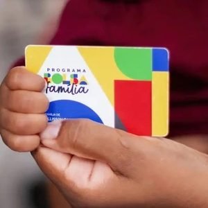 Como manter o Bolsa Família mesmo com carteira assinada; veja as regras