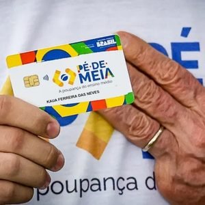 Pé-de-Meia começa a pagar sexta parcela a estudantes
